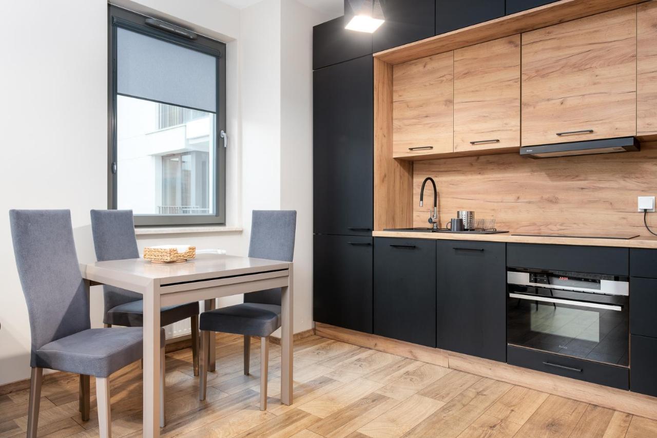 Roof Terrace Old Town Apartments With Private Parking Гданск Екстериор снимка